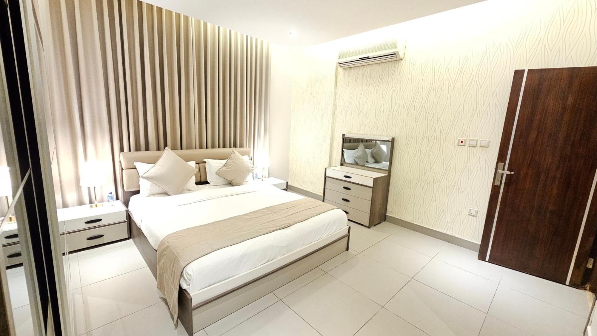 Rahhal Al Bahr Hotel Apartments Dschidda Exterior foto